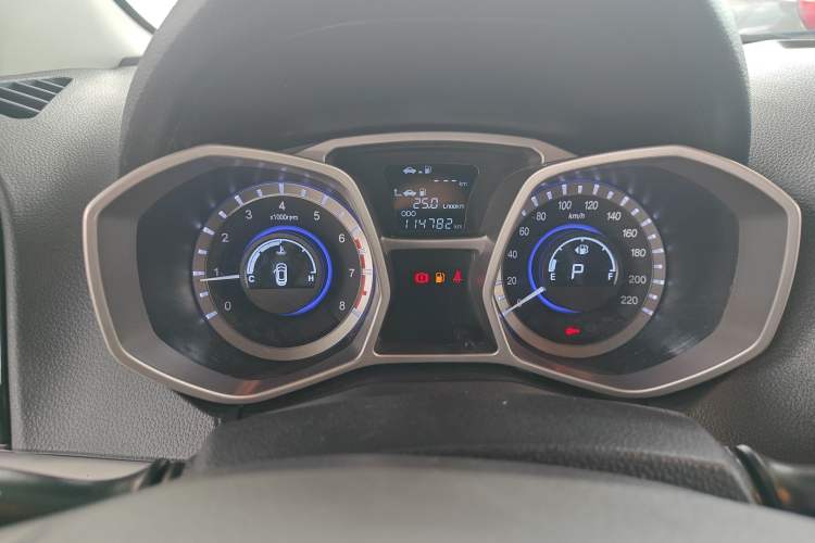 Used JAC Refine S3 2014 1.5L CVT Luxury Smart Model