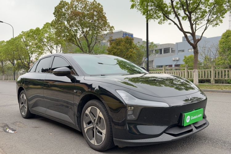 Used XPeng MONA M03 2024 620 with Ultra-Long Range
