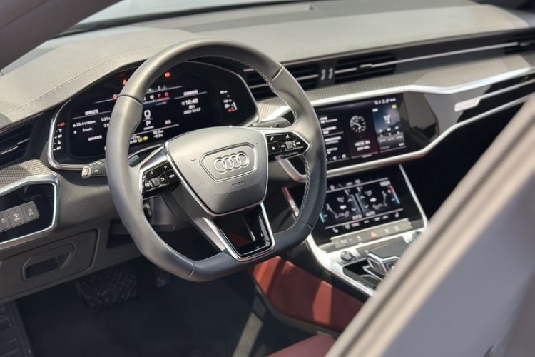 Used Audi A7L 2023 45 TFSI quattro S-line Black Warrior Edition
