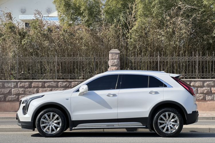 Used Cadillac XT4 2021 28T Two-Wheel Drive Leading Version