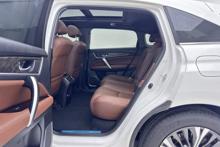 Used Honda UR-V 2020 370TURBO Two-Wheel Drive Luxury Edition