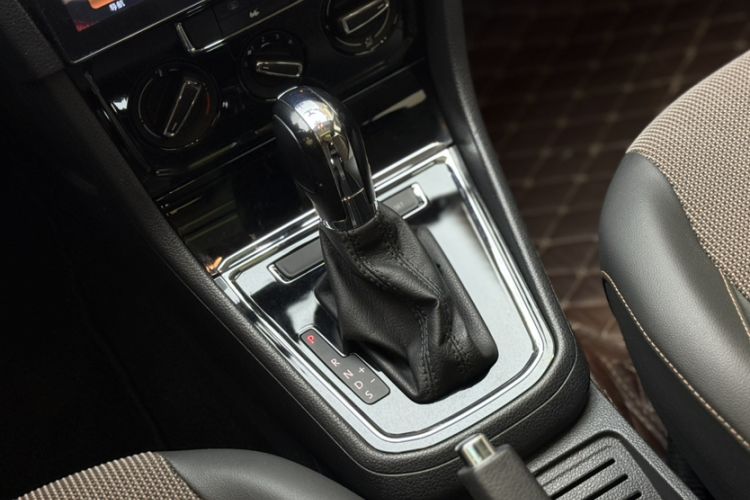 Used Volkswagen C-TREK 2017 1.6L Automatic Comfort Model