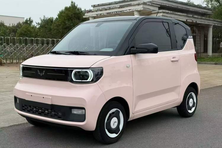 Used Wuling Hongguang MINIEV 2022 Macaron Premium Model – Lithium Ternary Battery