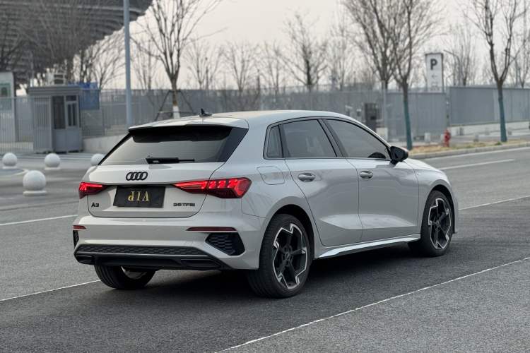 Used Audi A3 2024 Sportback 35 TFSI Fashionable Sports Model Exterior 5