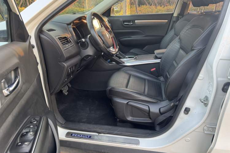 Used Renault Koleos 2017 2.0L Two-Wheel-Drive Leading Edition