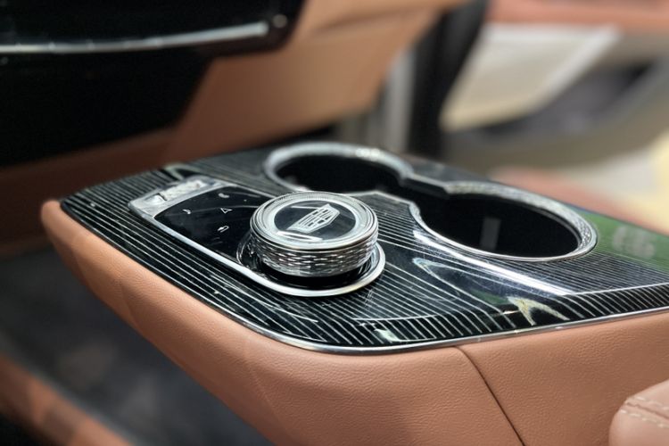 Used Cadillac OPTIQ 2024 Four-Wheel Drive Long-Range Version