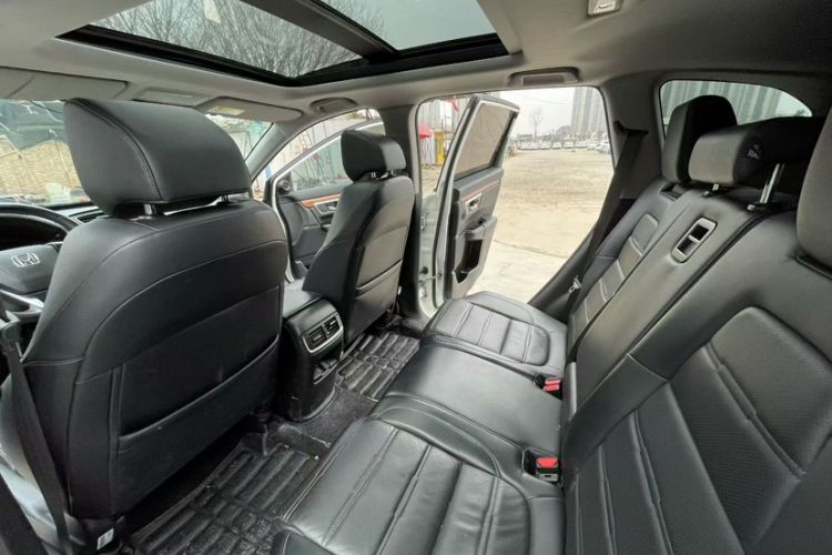 Used Honda CR-V 2019 Brilliant Edition Plus 240TURBO CVT Two-Wheel Drive Fashion Version China VI Emission Standard