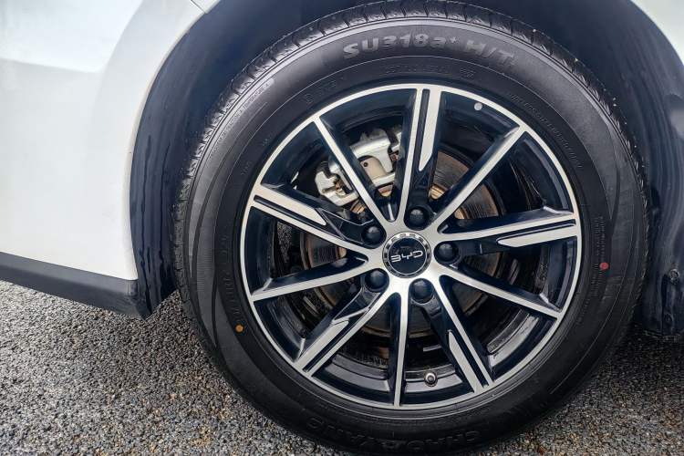 Used BYD Seal 06 New Energy 2024 DM-i 120KM Luxury Model
