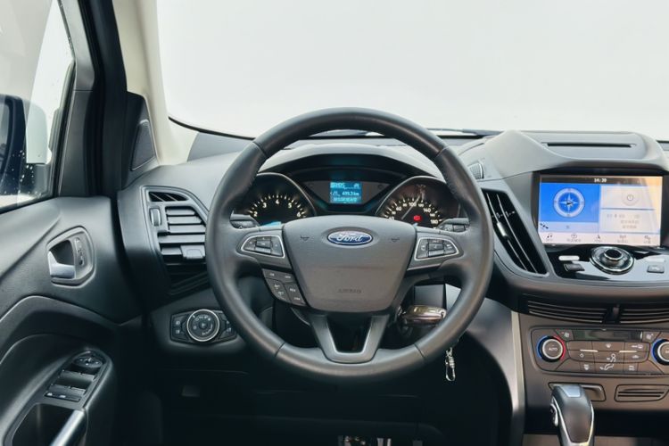 Used Ford Kuga 2019 EcoBoost 180 Two-Wheel-Drive Platinum Edition China V Standard