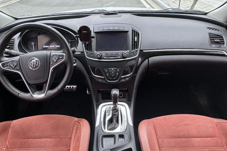 Used Buick Regal 2015 1.6T Elite Tech Model Exterior 8