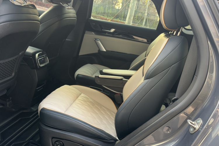 Used BYD Tang New Energy 2022 DM-p 215 km All-Wheel-Drive Deluxe Model