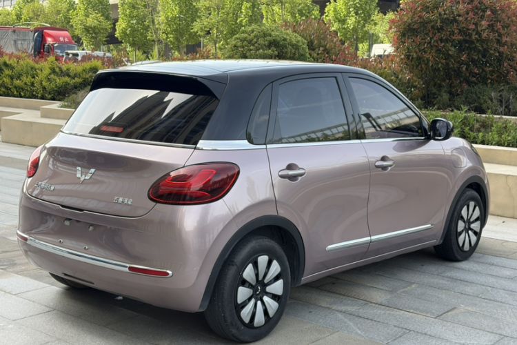 Used Wuling Bingo 2023 333 km Enjoyment Version
