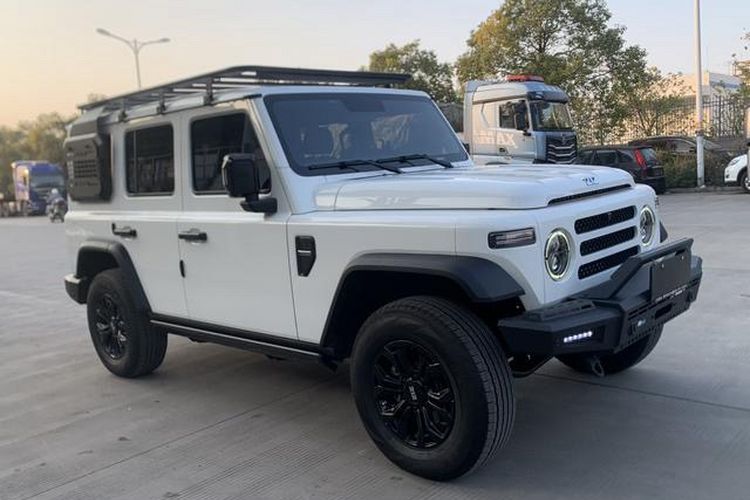 Used 212 T01 2024 2.0T Mechanic
