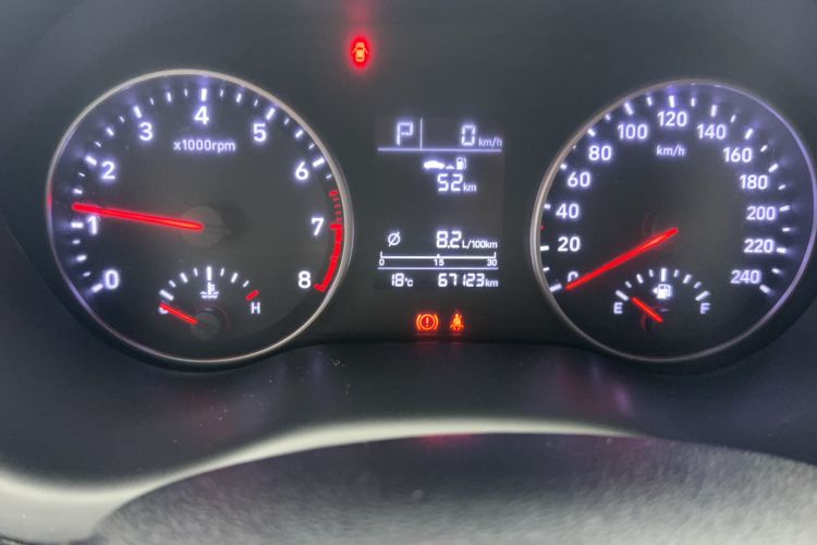 Used Hyundai Celesta 2018 1.6L Automatic GL Enjoyment Edition China VI compliant Odometer Close Up