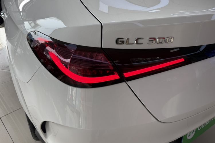 Used Mercedes-Benz GLC Coupe 2024 GLC 300 4MATIC Coupe SUV
