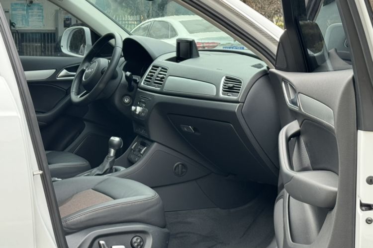 Used Audi Q3 2018 30th Anniversary Edition 30 TFSI Fashion Model
