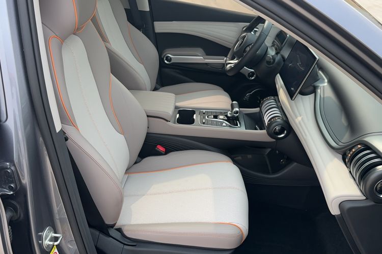 Used BYD Yuan PLUS 2024 Honor Edition 430KM Beyond Model Right Front Seat