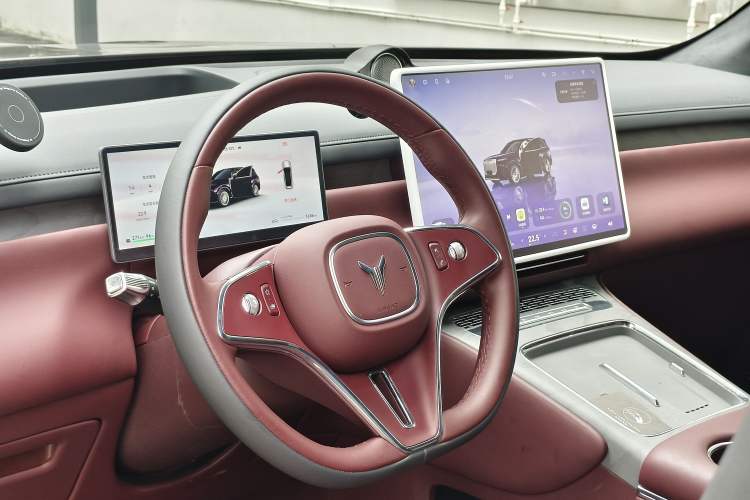 Used VOYAH Titan 2026 Model Max+ Interior 9