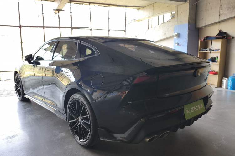 Used CHANGAN UNI-V 2022 2.0T Leading-Speed Edition
