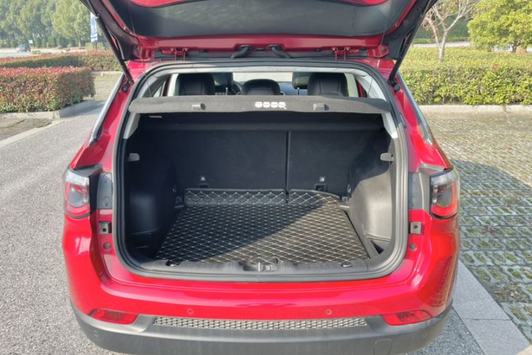 Used Jeep Compass 2017 200T Automatic Family Edition
