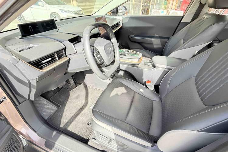 Used Toyota bZ3 2023 616 km Long-Range Premium