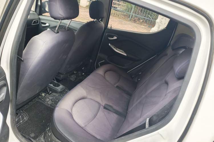 Used JMEV E200L 2020 E200L Standard Model (302 KM)