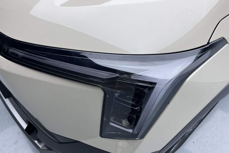 Used Dongfeng NAMMI 06 2025 471 Ultra Left Front Headlight