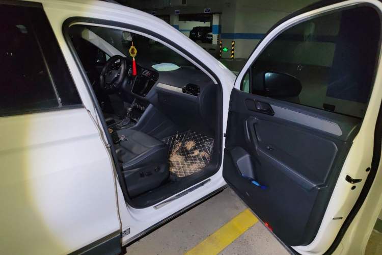 Used Volkswagen Tiguan L 2021 330TSI Automatic Two-Wheel Drive Smart Edition