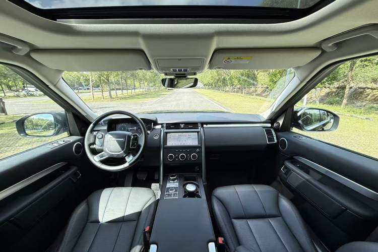 Used Land Rover Discovery 2020 2.0T 30th Anniversary Special Edition Exterior 9