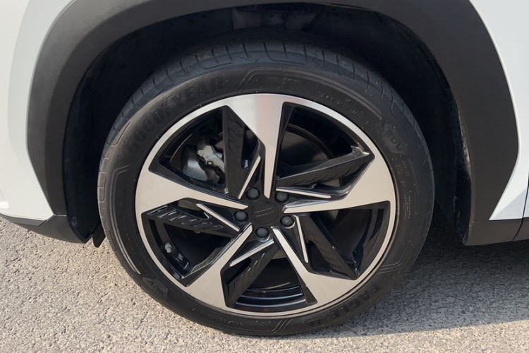 Used Geely Galaxy L7 2024 1.5T 115 km Starship Dragon Edition Exterior 4