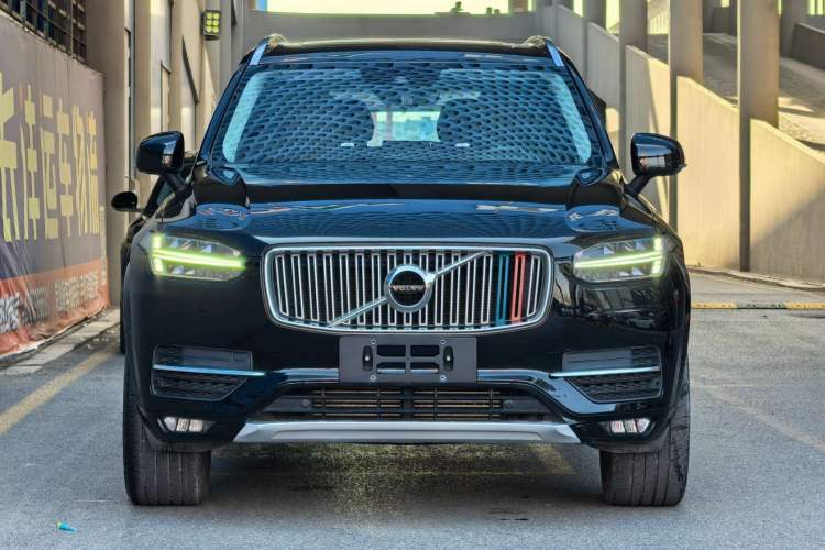 Used Volvo XC90 2019 T6 Zhiyi Edition 7-Seater China VI Standard Exterior 1