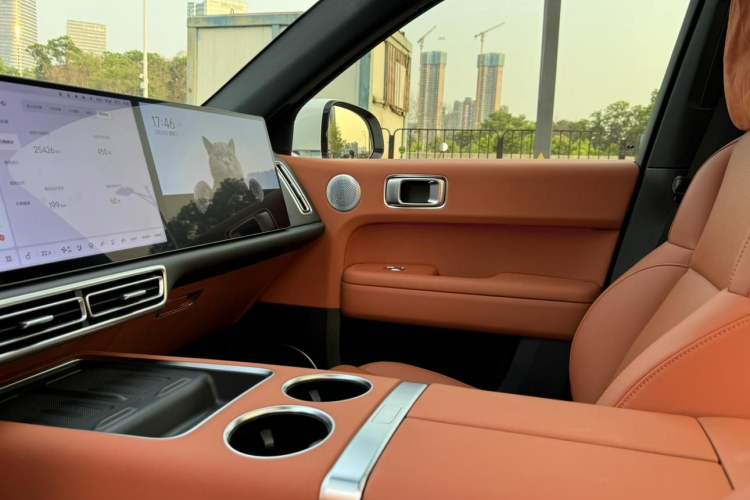 Used Li Auto L6 2024 Pro Model Interior 8