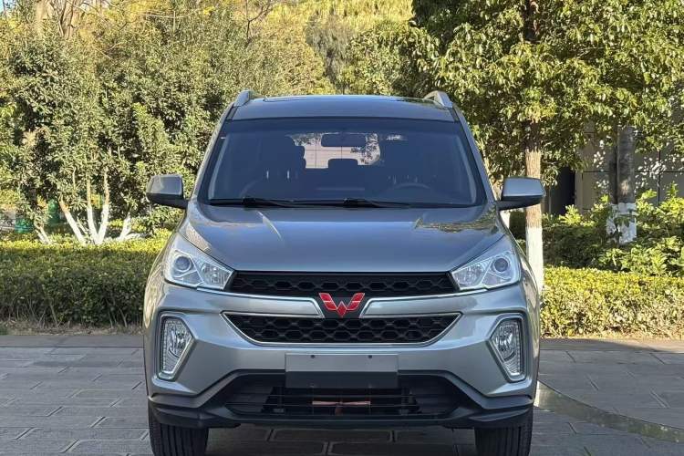 Used Wuling Hongguang S3 2018 1.5L Manual Luxury Model China V Standard
