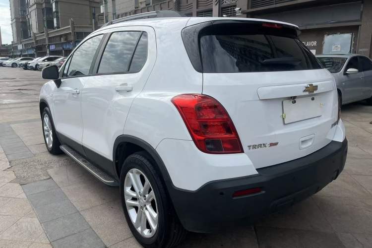 Used Chevrolet Trax 2016 1.4T Automatic Two-Wheel Drive Comfort Version with Sunroof