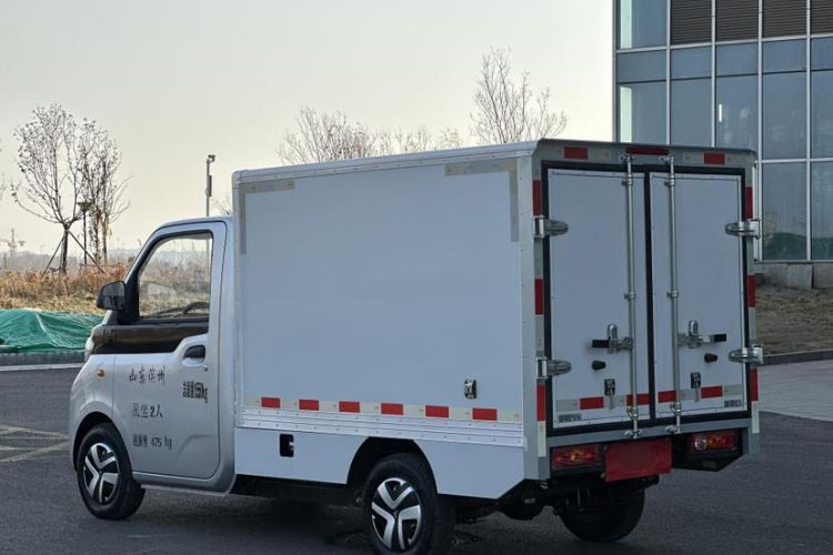 Used REACH MINI Truck 2023 140km Long Wheelbase Van Ambition Version