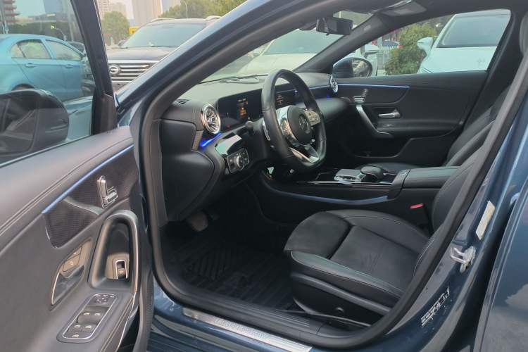 Used Mercedes-Benz A-Class 2019 A 200 L Sport Sedan Interior 3