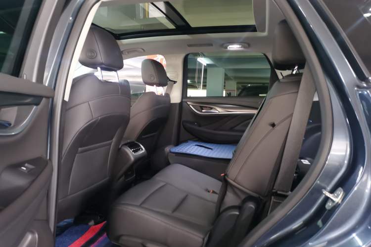 Used Buick Enclave 2020 28T Two-Wheel Drive Luxury Version
