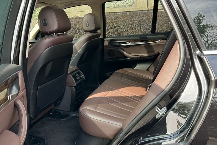 Used BMW X5 2017 xDrive28i
