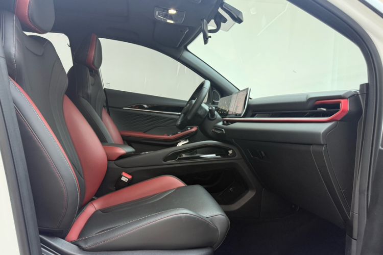 Used Geely Auto Coolray 2022 Bin Yue COOL 1.5TD DCT Hot Engine Edition
