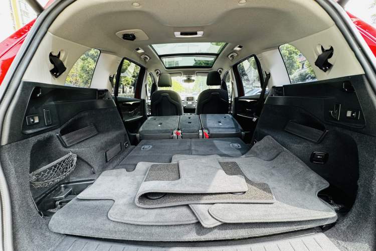 Used BMW 2 Series Gran Tourer 2015 218i Sports Design Package Interior 13