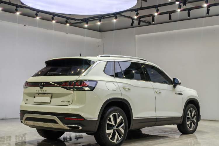 Used Volkswagen Tayron 2024 300TSI Two-Wheel-Drive Luxury Plus Advanced Version Exterior 4