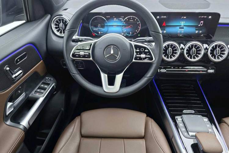 Used Mercedes-Benz GLB 2023 GLB 220 Fashion Model