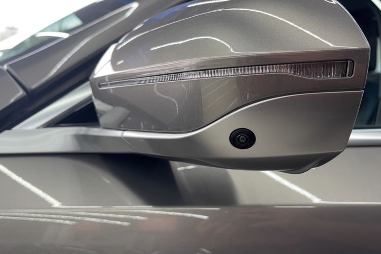 Used BMW i5 2024 eDrive 35L Luxury Model with M Sport Package
