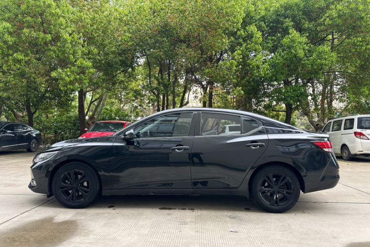 Used Nissan Sylphy 2020 Revised 1.6L XL CVT Enjoyment Edition Exterior 4