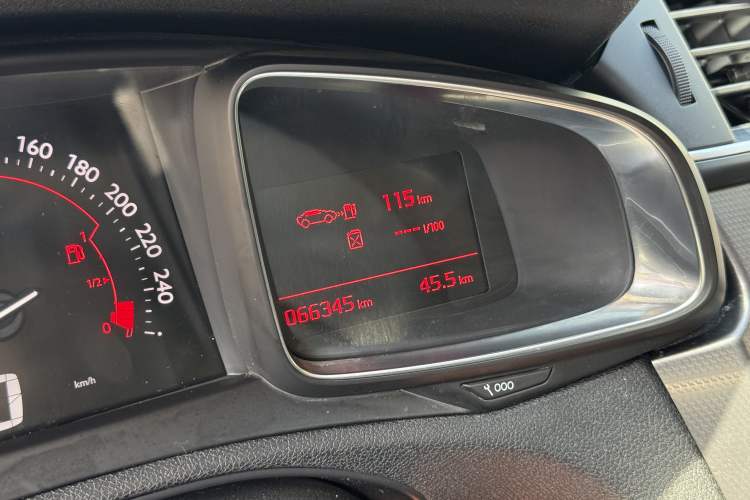 Used DS 5LS 2015 1.6T Style Edition THP160