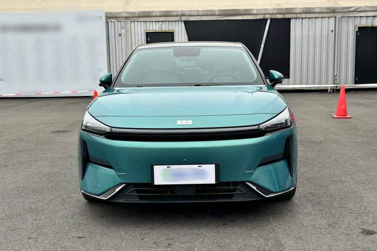 Used Geely Galaxy L6 2023 125km MAX Exterior 6