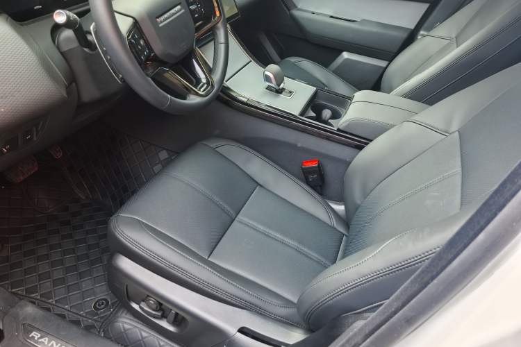 Used Land Rover Range Rover Velar 2024 S Model
