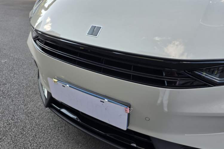 Used Lynk & Co 06 2025 Renew 1.5T Halo Exterior 5