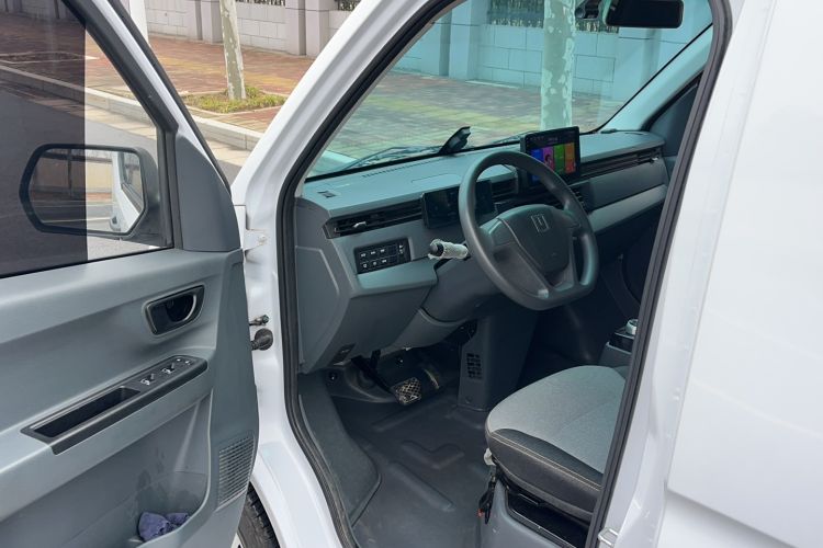 Used Farizon Xingxiang V 2024 Star Enjoy V6E Feature Edition Zhixin 46.08 kWh