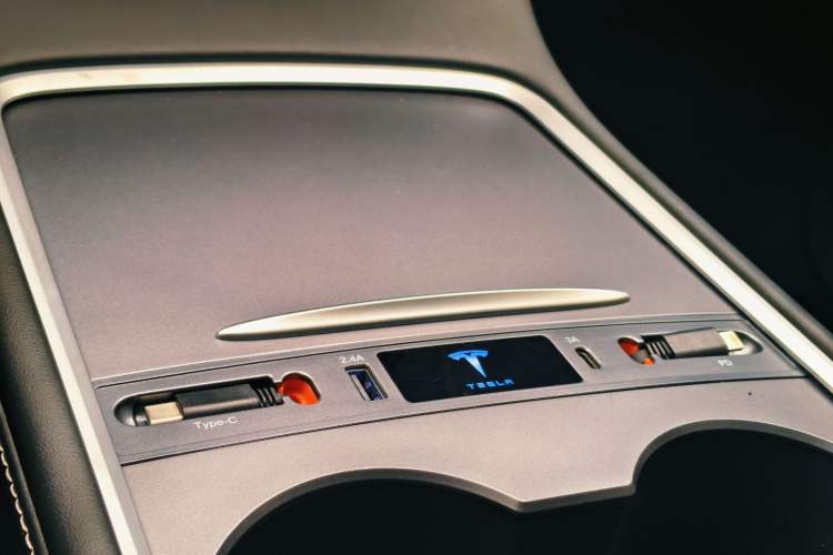 Used Tesla Model Y 2021 Standard Range Rear-Wheel Drive Version